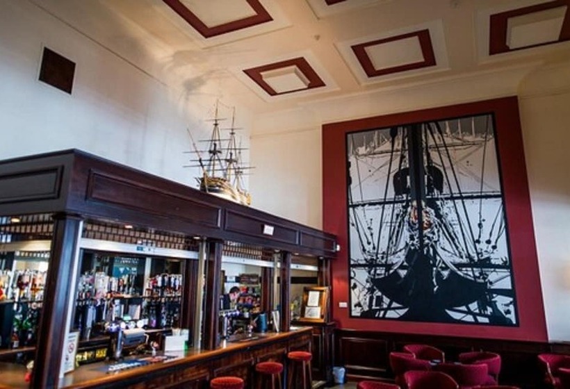 فندق Royal Maritime