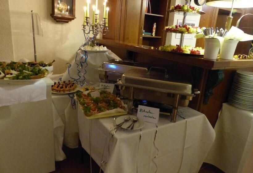 فندق & Restaurant ,,zur Alten Oder In Frankfurt Oder