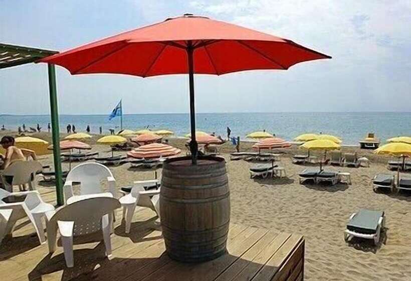 Logis Hotel Restaurant Le Mirador