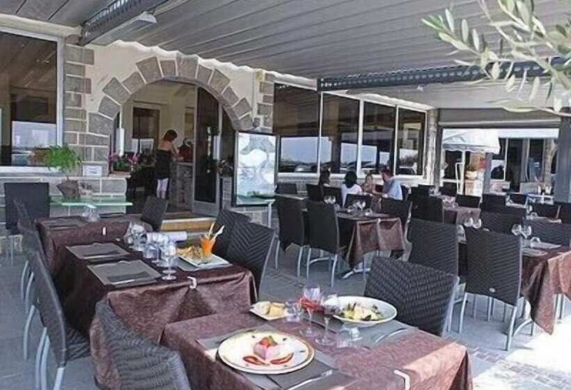 Logis Hotel Restaurant Le Mirador
