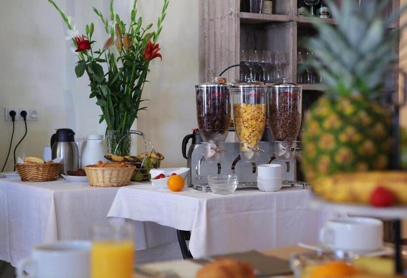 Logis Hotel Restaurant Le Mirador