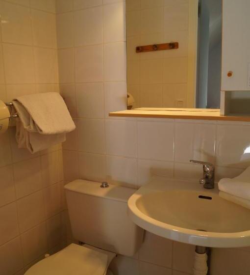 ホテル Restaurant Le Phare