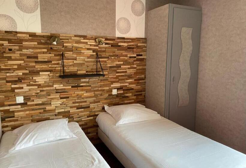 ホテル Restaurant Le Phare