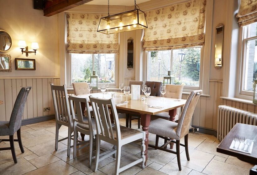 Wheatsheaf Hotel By Chef & Brewer Collection