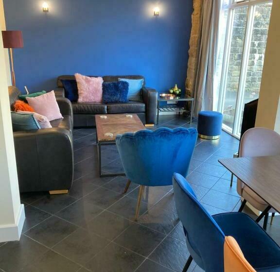 1 Coach House Mews Matlock Bath