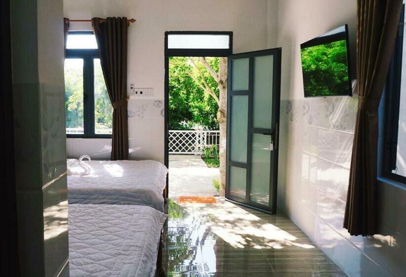 پانسیون Hải An Homestay Garden By The Beach