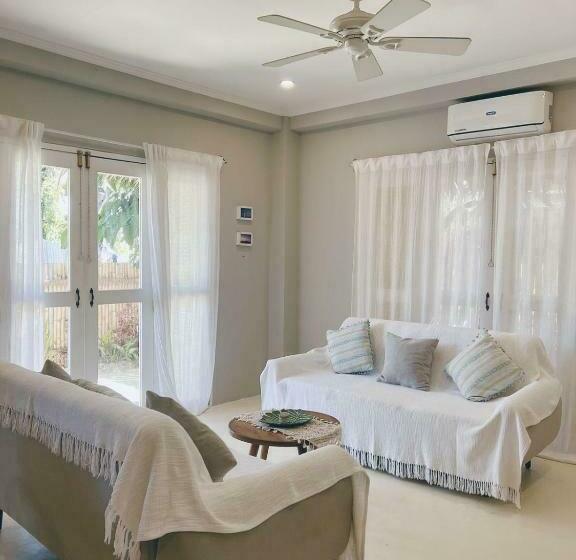 Shine Bright Mediterranean Style House