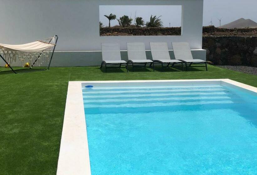 Villa Los Volcanes