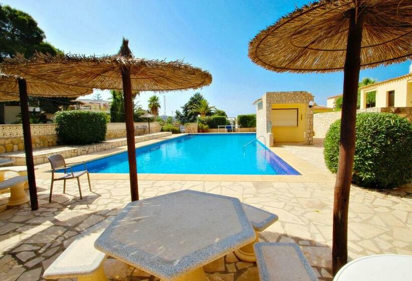Magdalena Holiday Bungalow With Pool In Teulada