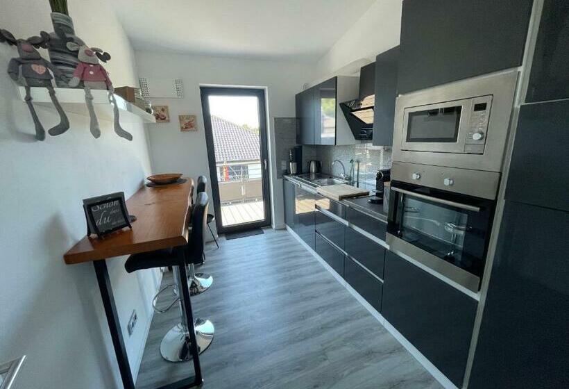 #neu L Seeblick L Netflix L Boxspring L Nespresso L E Tür L Terrasse L 82m2