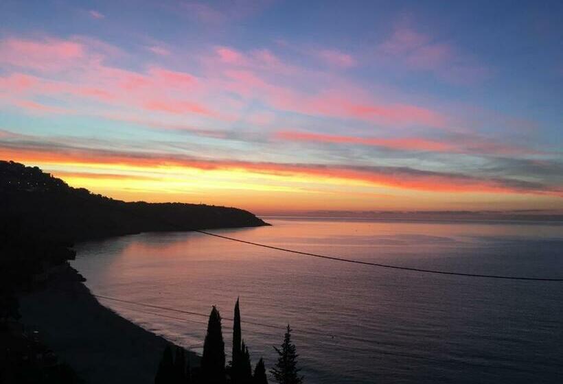 Cap D.azur
