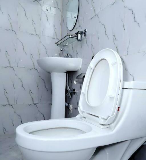 مبيت وإفطار Newa Home