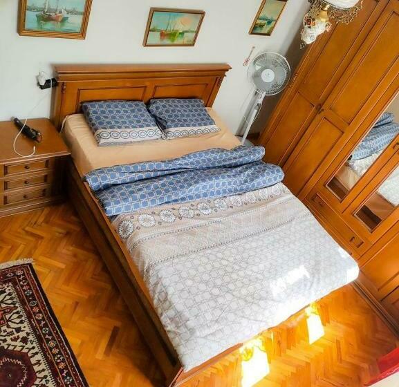 צימר Room With Sea View, Right In The Center