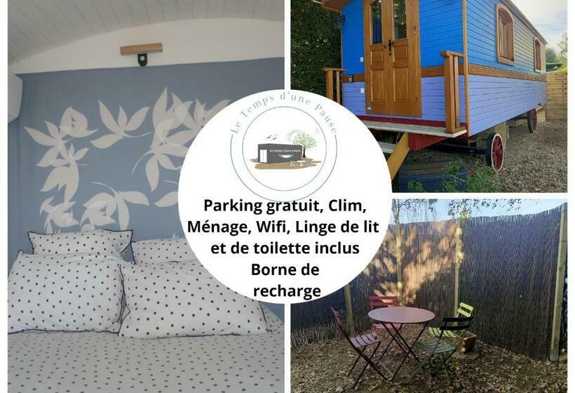Bed and Breakfast Roulotte Authentique Le Temps D Une Pause En Face Du Beaujolais Climatisation Et Borne Recharge V