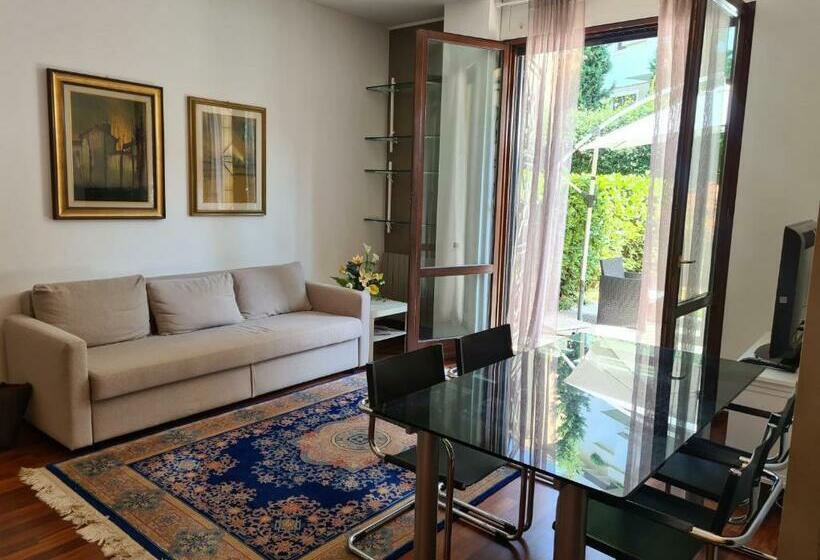 Mysa Properties Accogliente Bilocale Nei Pressi Della Villa Reale Monza