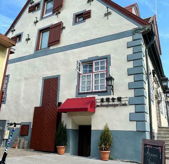 Old Town Apartment