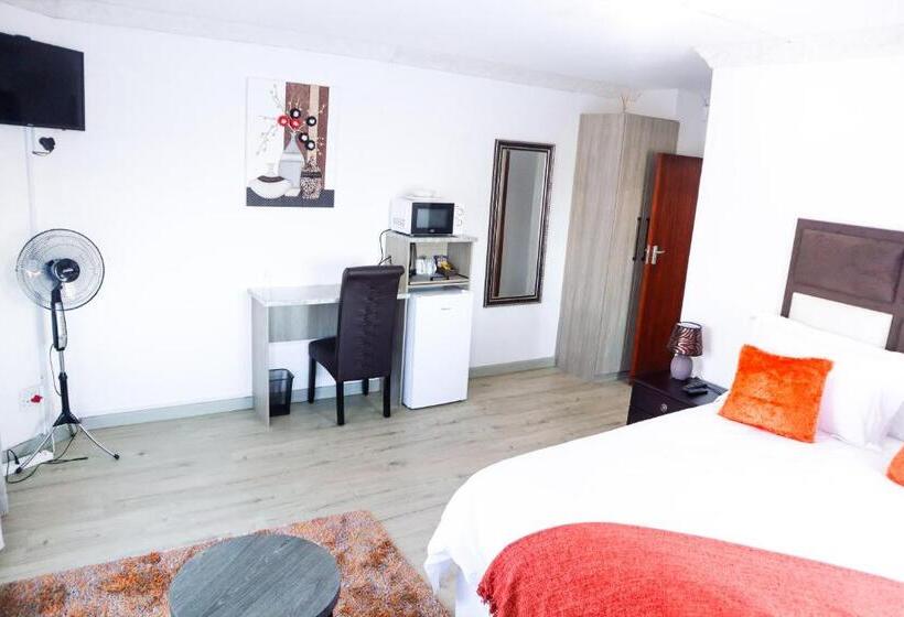 پانسیون Pumelela Guest House