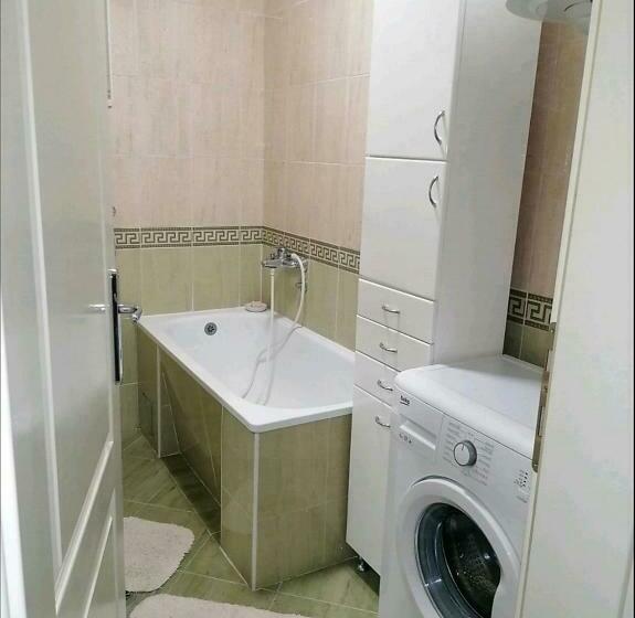 W Apartman