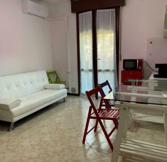 Bilocale Country Chic  Maison Rose  Two Km From The Modena Sud Exit