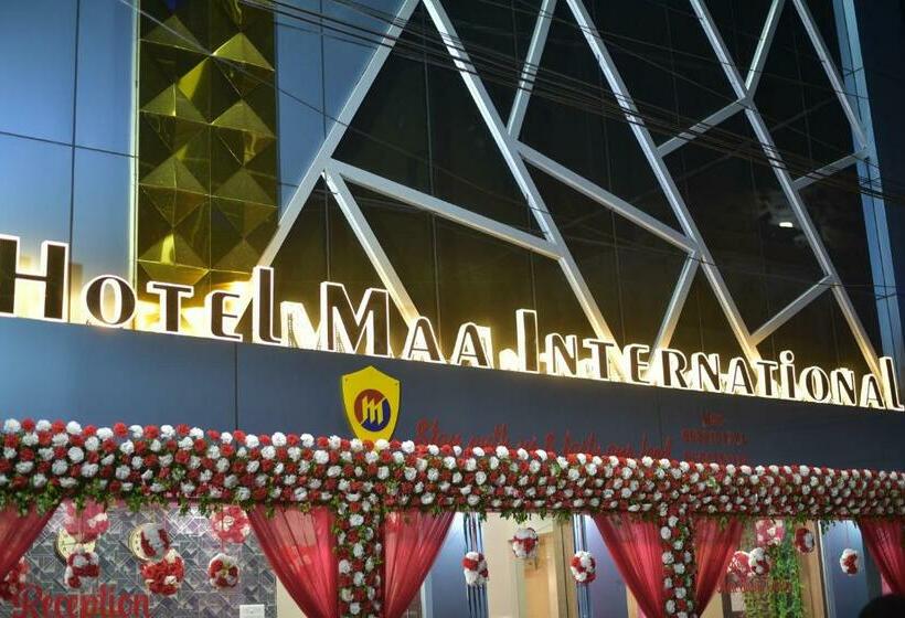 Отель Maa International