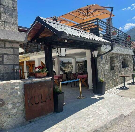 تختخواب و صبحانه Kula Nekovic