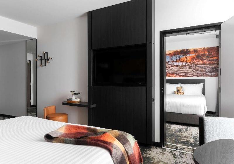 Novotel Devonport