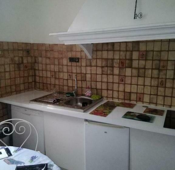 Ac 3 Bedroom House With Terrace And Shady Garden Dodo Et Tartine
