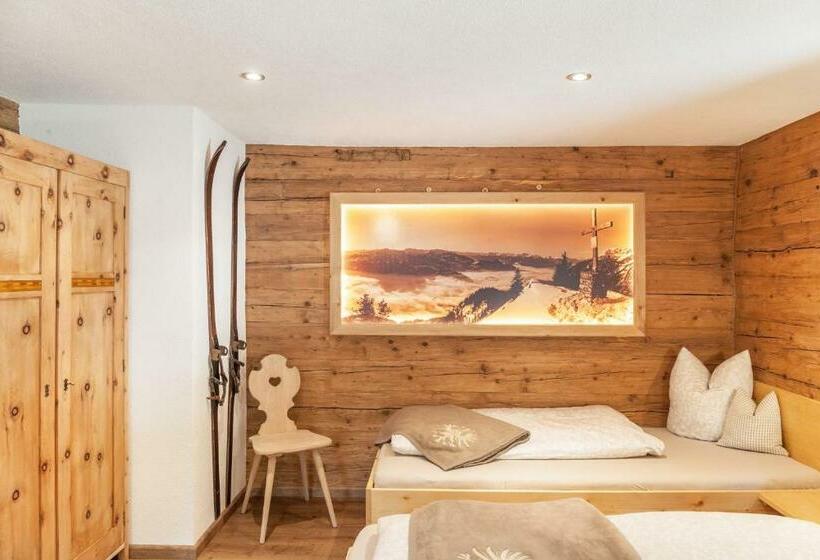 Neuhaus Alm