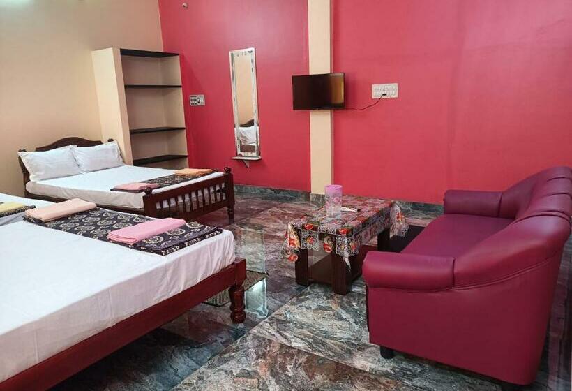 פנסיון Guru Residency Pondicherry