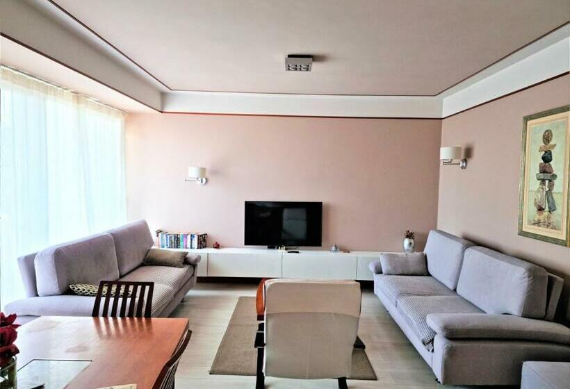 Apartment 13 Your Perfect Stay In Durres City