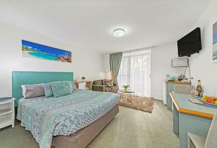 리조트 Mandurah Holiday Apartments