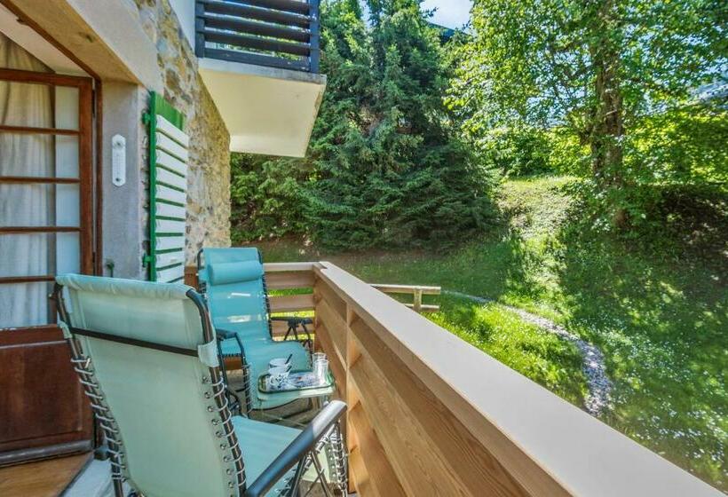 Superb Apartment With Balcony Close From The Ski Runs Megève Welkeys