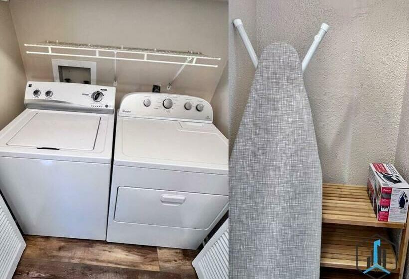 Up Entire House 3 Bd, 2 Bth 3 Min To Usmc, Cp Nc