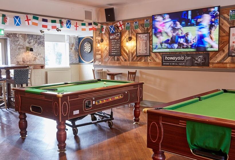 Отель Corner House Inn By Greene King Inns