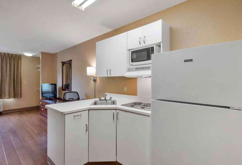 호텔 Extended Stay America Suites  Atlanta  Perimeter  Crestline