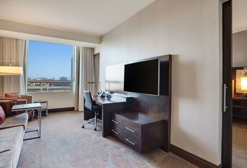 בית מלון כפרי Hilton Dallas/plano Granite Park