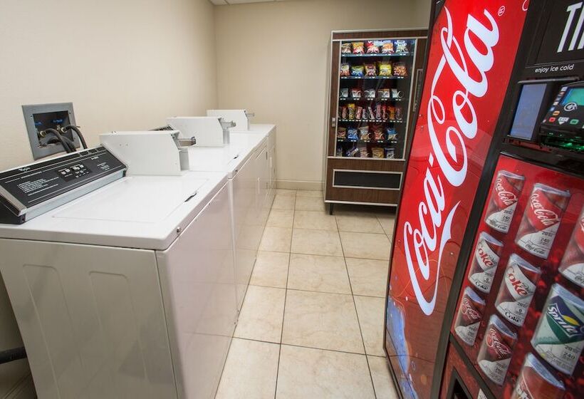 Отель Northfield Inn Suites And Conference Center