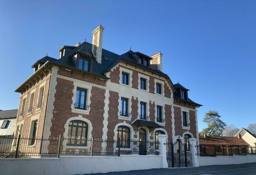 Bed and Breakfast Domaine Du Lion Rouge