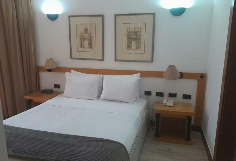 Bonaparte Hotel Residence Suite 803