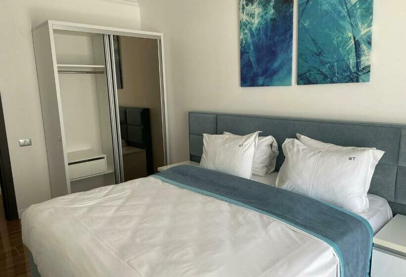 White Tower Apartament Privat Mamaia 504