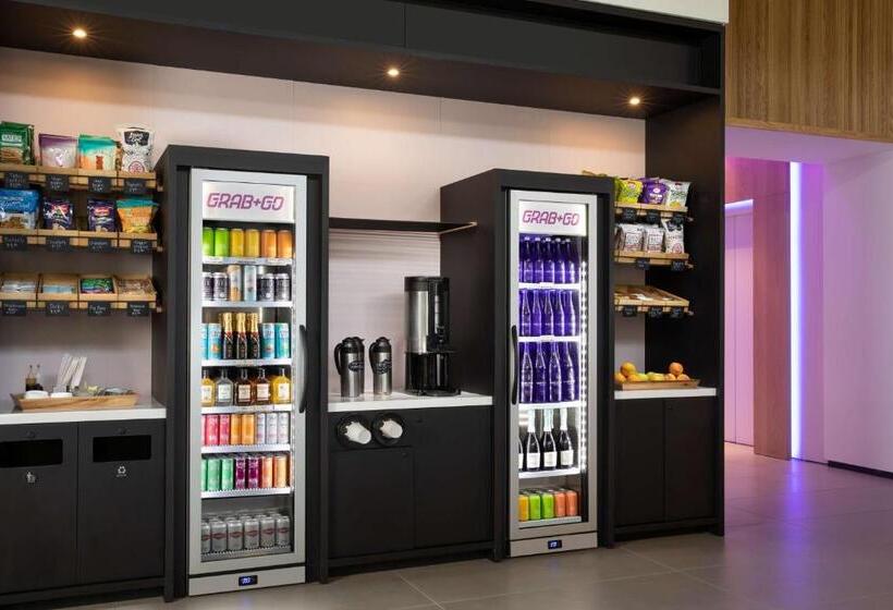 Yotel Miami