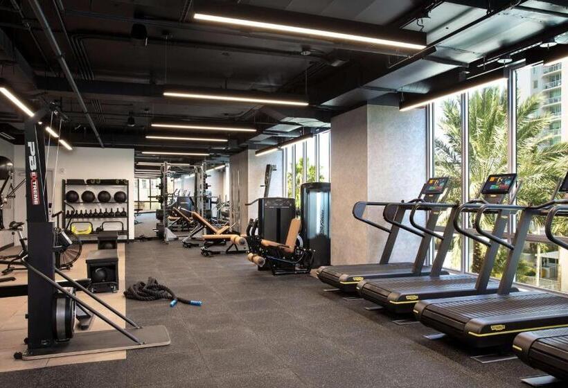 Yotel Miami