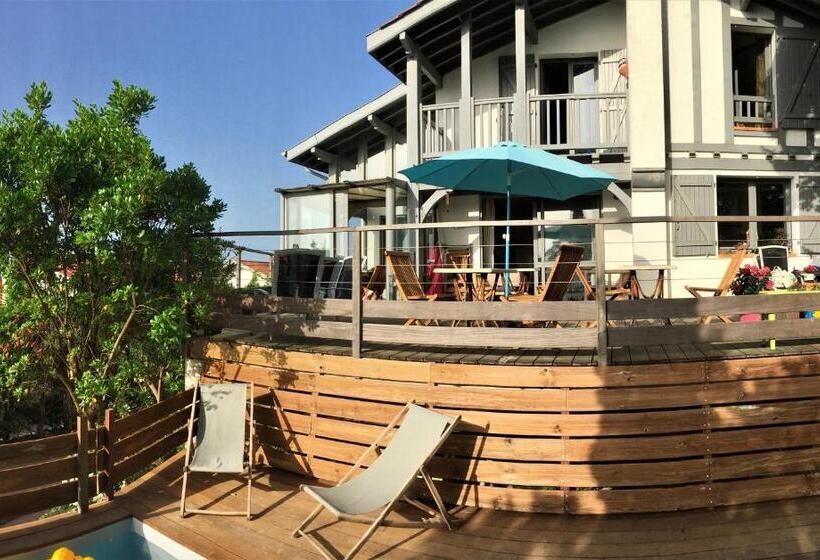 Bed and Breakfast Casa Baia Hendaye