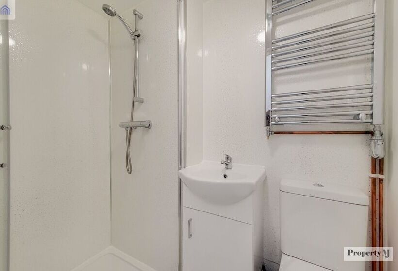 تختخواب و صبحانه London Marylebone Grendon Rooms