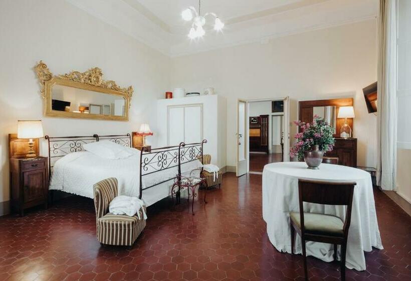 تختخواب و صبحانه Villa San Savino