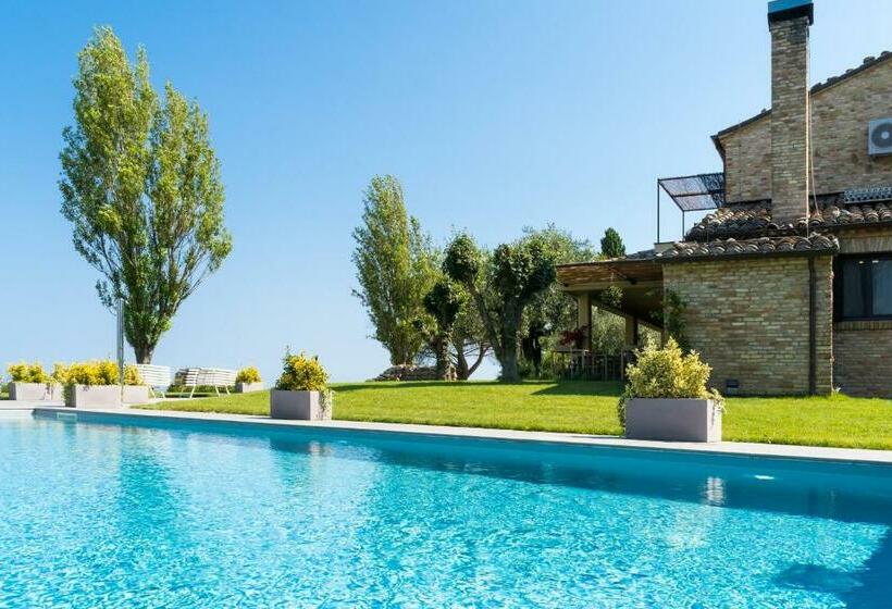هتل Serra Country House