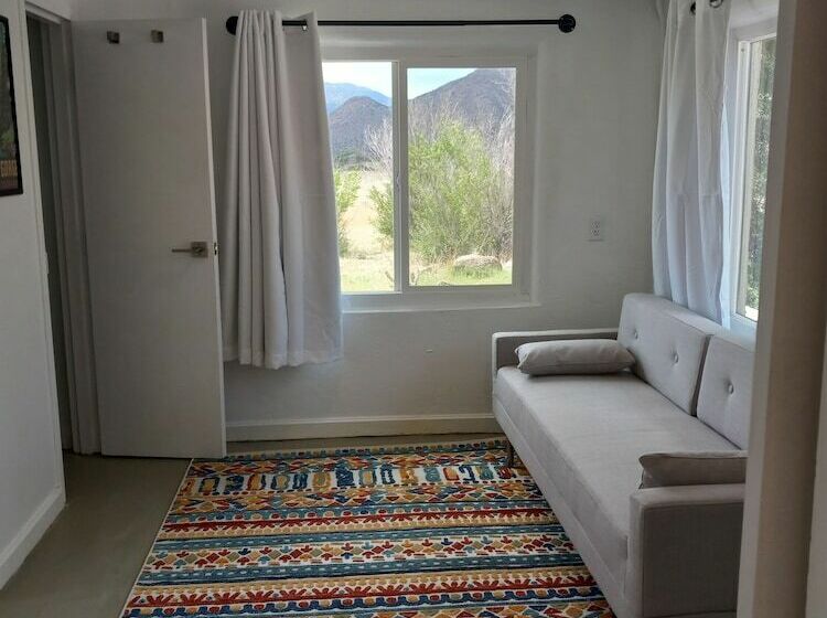 فندق على الطريق Little Canyon Inn