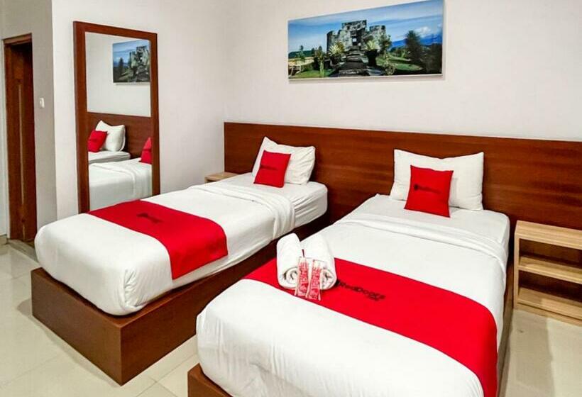 Reddoorz Plus @ Grand Tabona Hotel Ternate
