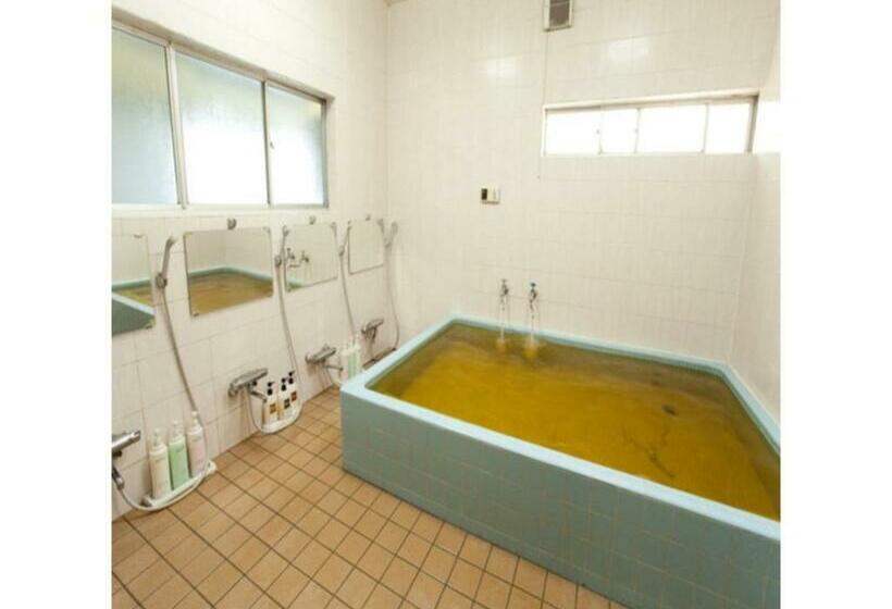 هتل Business Ryokan Yokohama Vacation Stay 99820v