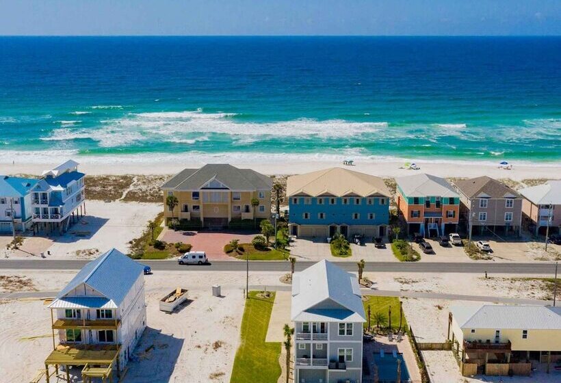 Just Beachy